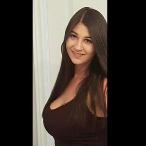 Meet your Posher, Rebecca